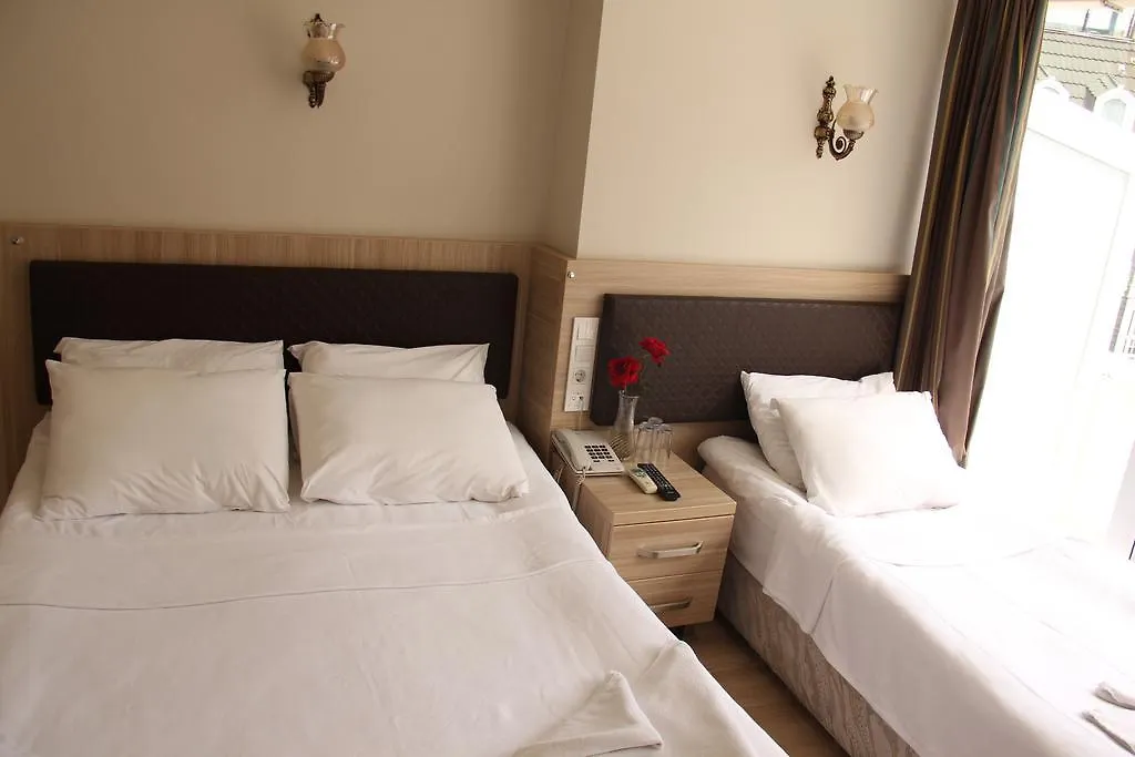 Bonjour Hotel