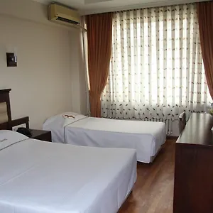 Otel Rouge Noire, İstanbul