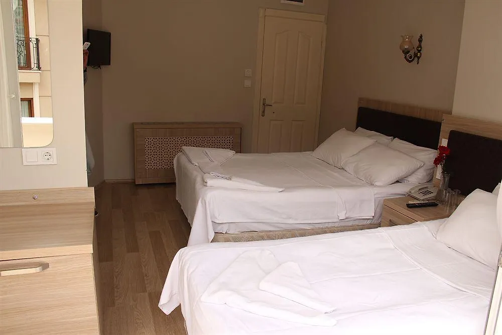 Bonjour Hotel