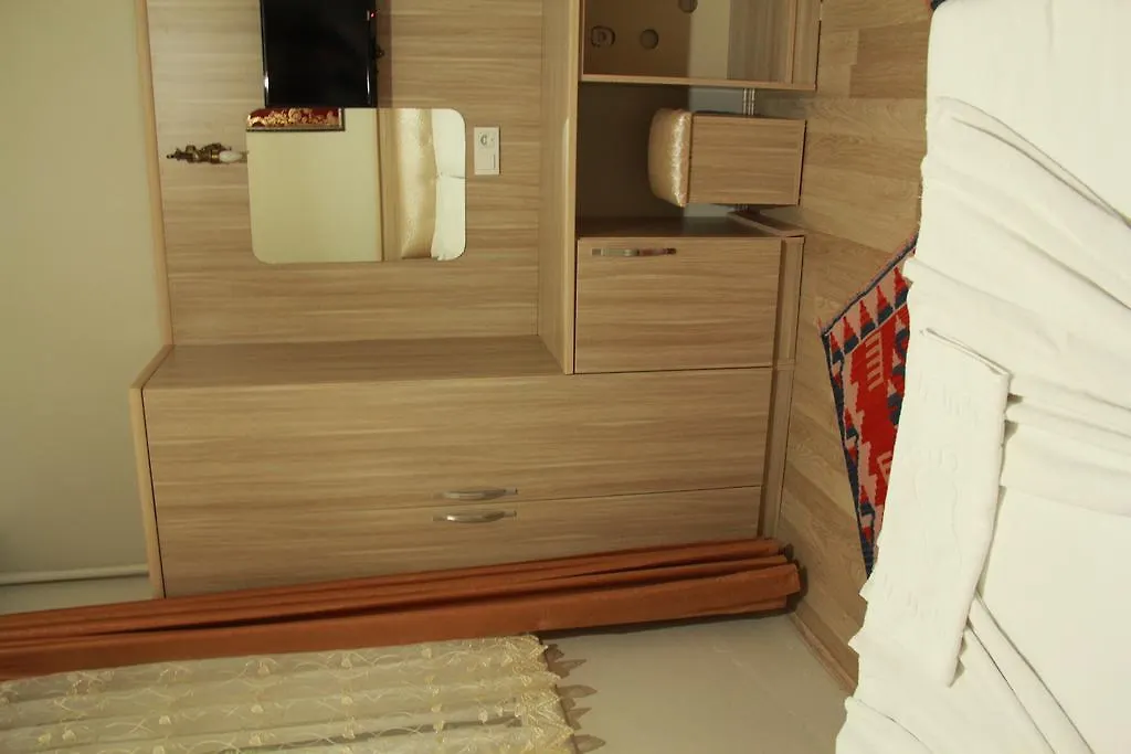 Bonjour Hotel 3*, İstanbul