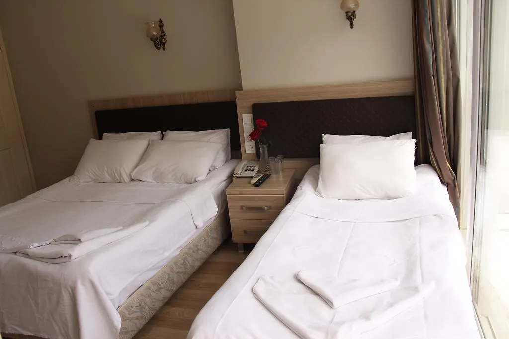 Bonjour Hotel