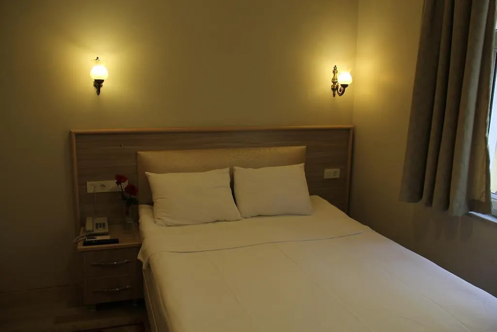 Bonjour Hotel